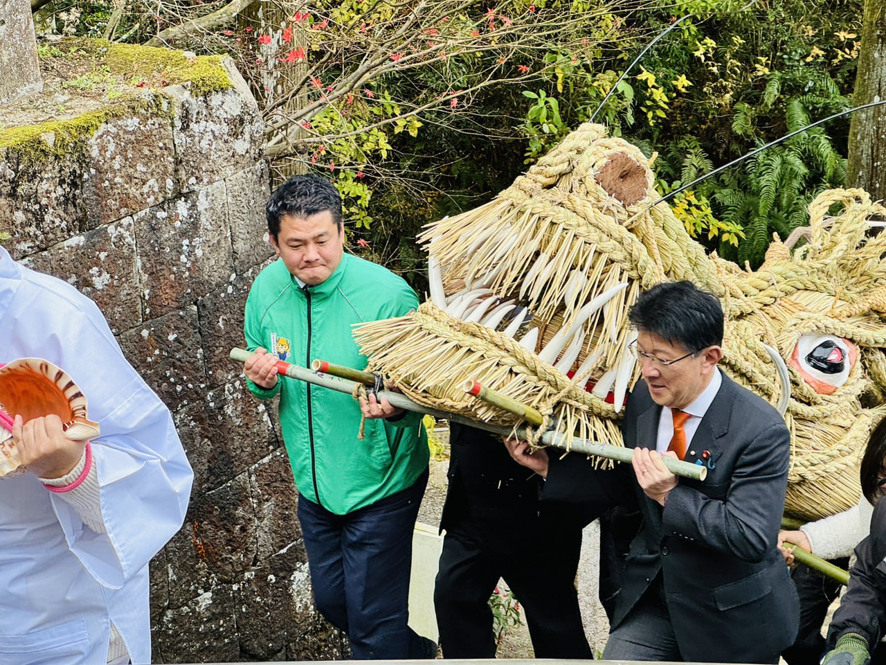 2025年12月13日（土）惣河内神社しめ縄龍・重信農業祭